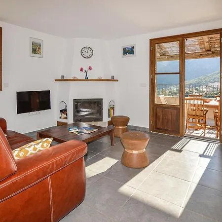 3 Bedroom In *