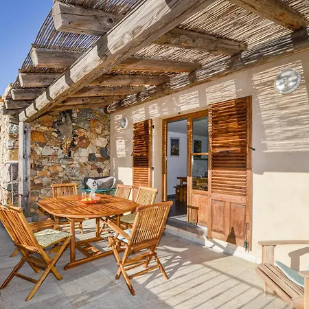 3 Bedroom In Feliceto